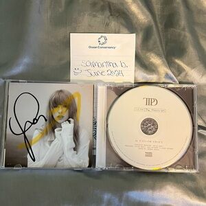 Taylor Swift The Tortured Poets Department TTPD Signed CD